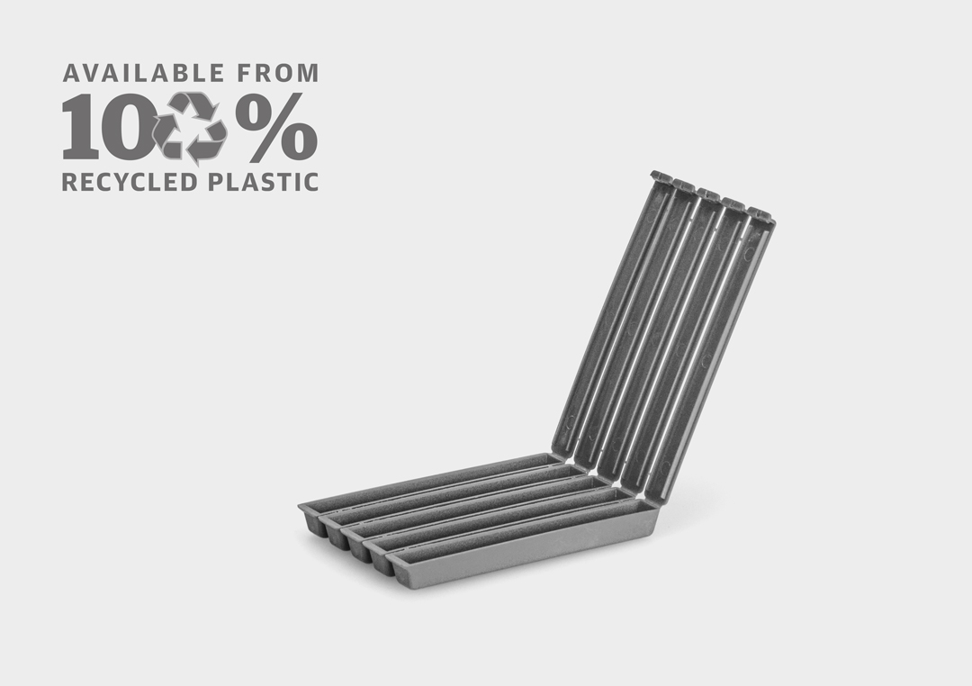 FivePack PCR rose plastic product FivePack made from recycled material.